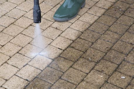 driveway jet washing